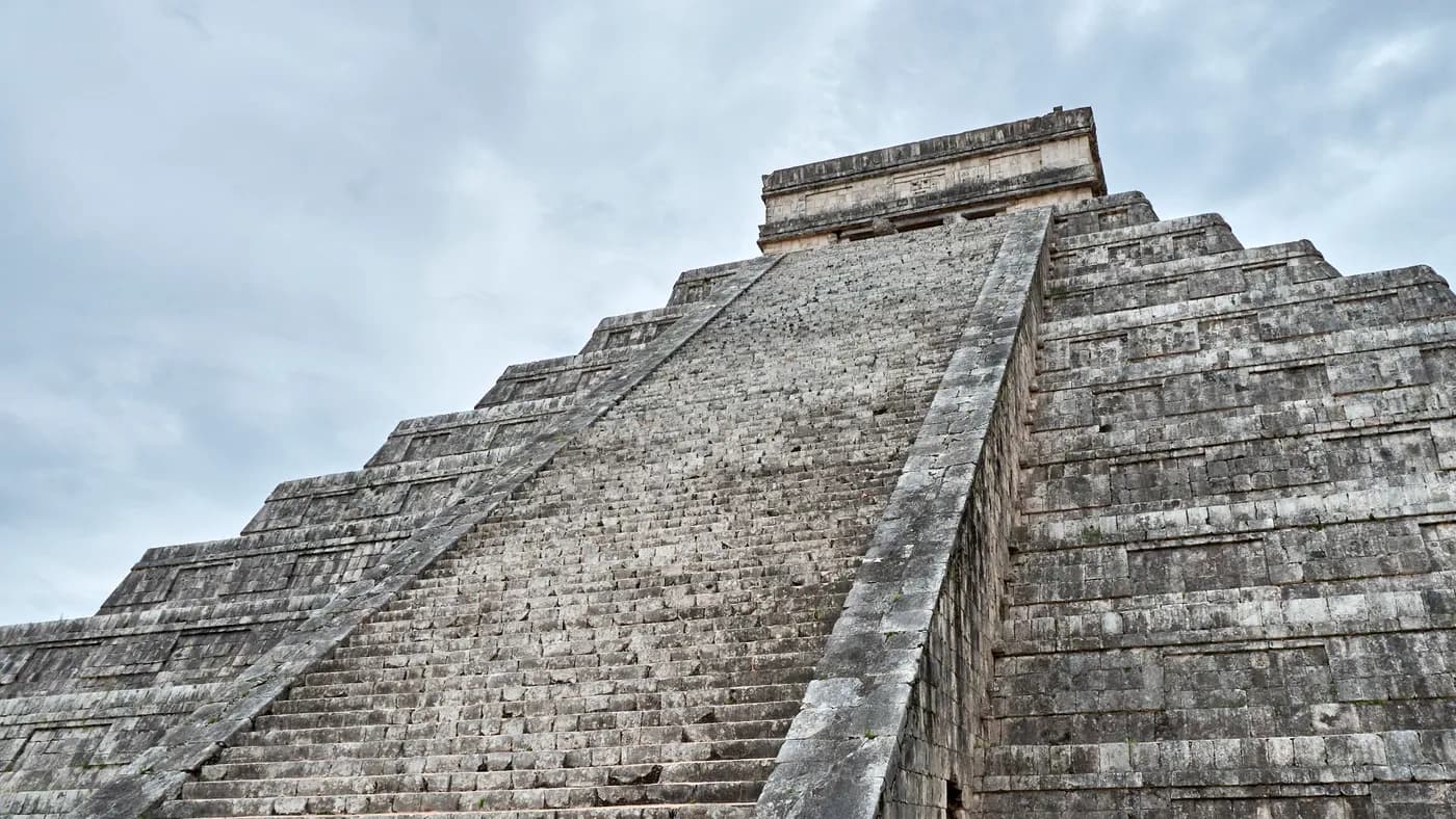 The stepped pyramid at Chichen Itza